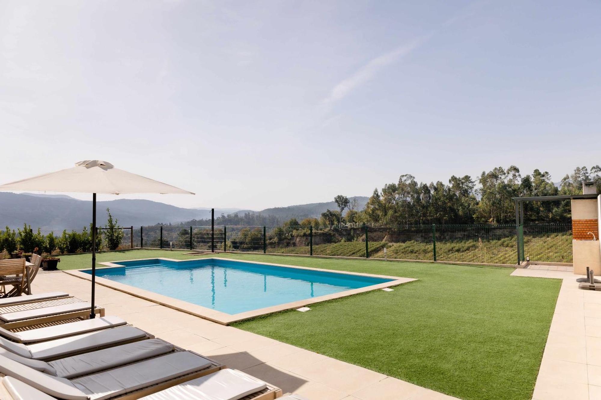 Casa Dos Mirtilos Draper T6 Celorico De Basto Exterior photo